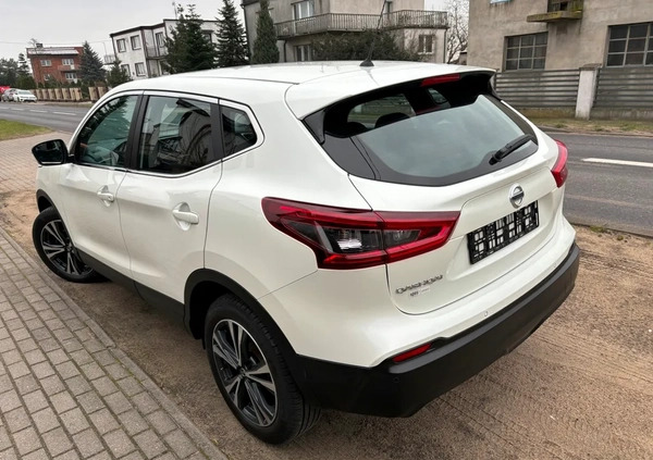 Nissan Qashqai cena 72900 przebieg: 31149, rok produkcji 2018 z Sieraków małe 352